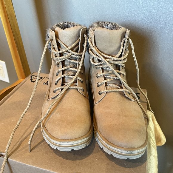 Kudrow Booties - Cliffs by White Mountain - Picture 3 of 8